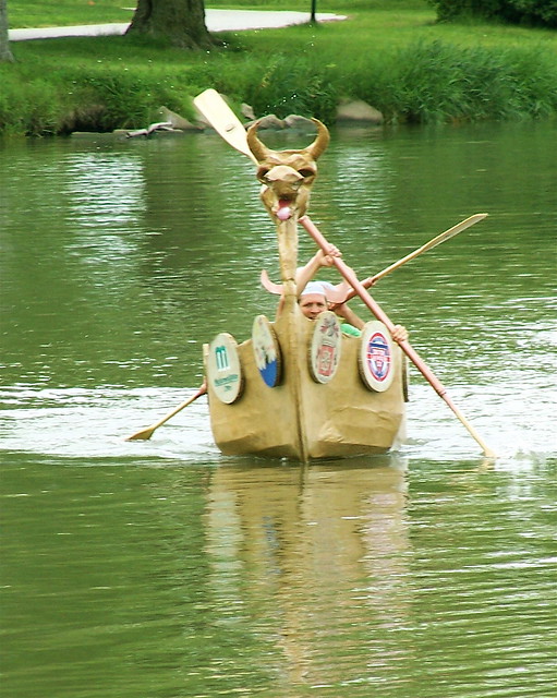 Drakkaarass Dragon Cardboard Boat