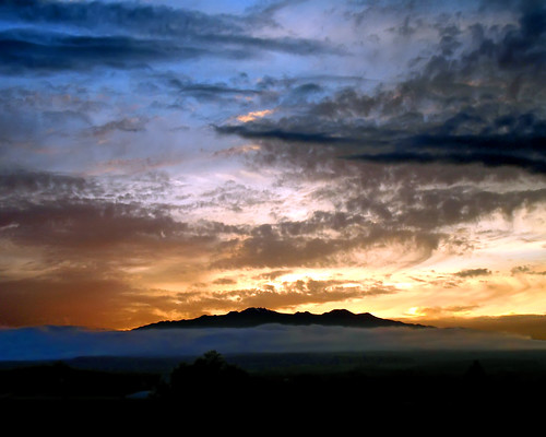 sunset cloud colors spectacular hilo maunakea hawaiʻi
