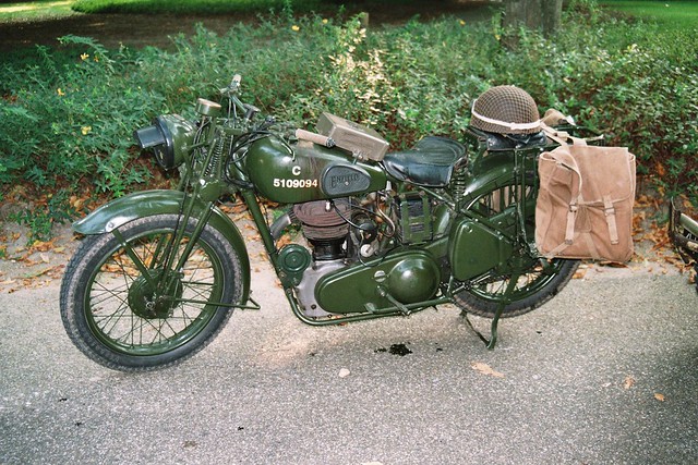 Vintage WWII motorbike (Enfield)