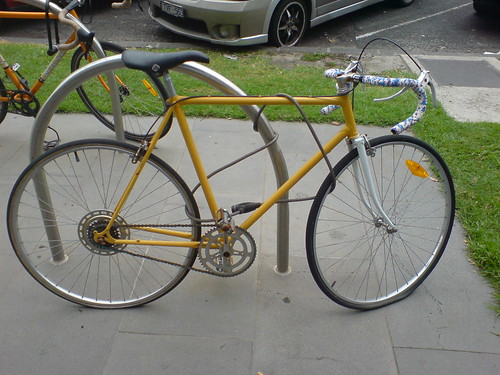 lost bike or owner | This poor bike has been chained like th… | Flickr