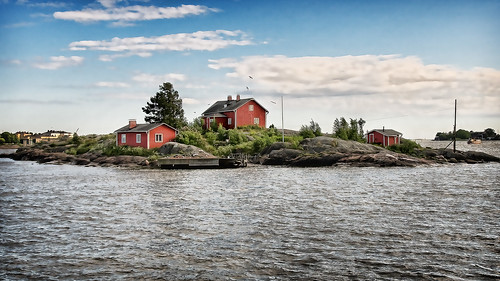 The Finnish Island by alexbrn