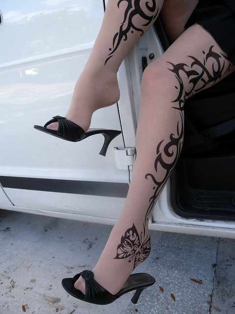 Tattoo pantyhose and shoe dangle