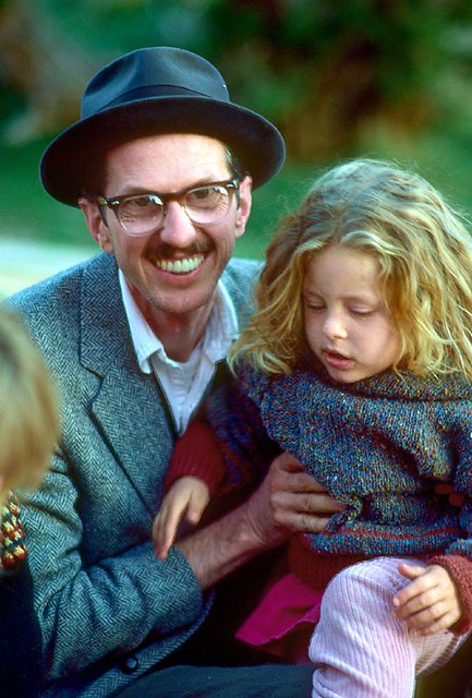 R. Crumb with Daughter Sophie at picnic