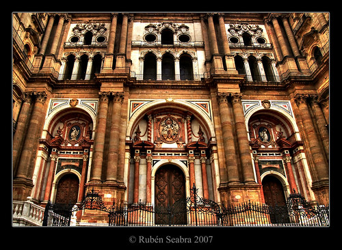 Fachada de la Catedral de Malaga by *atrium09