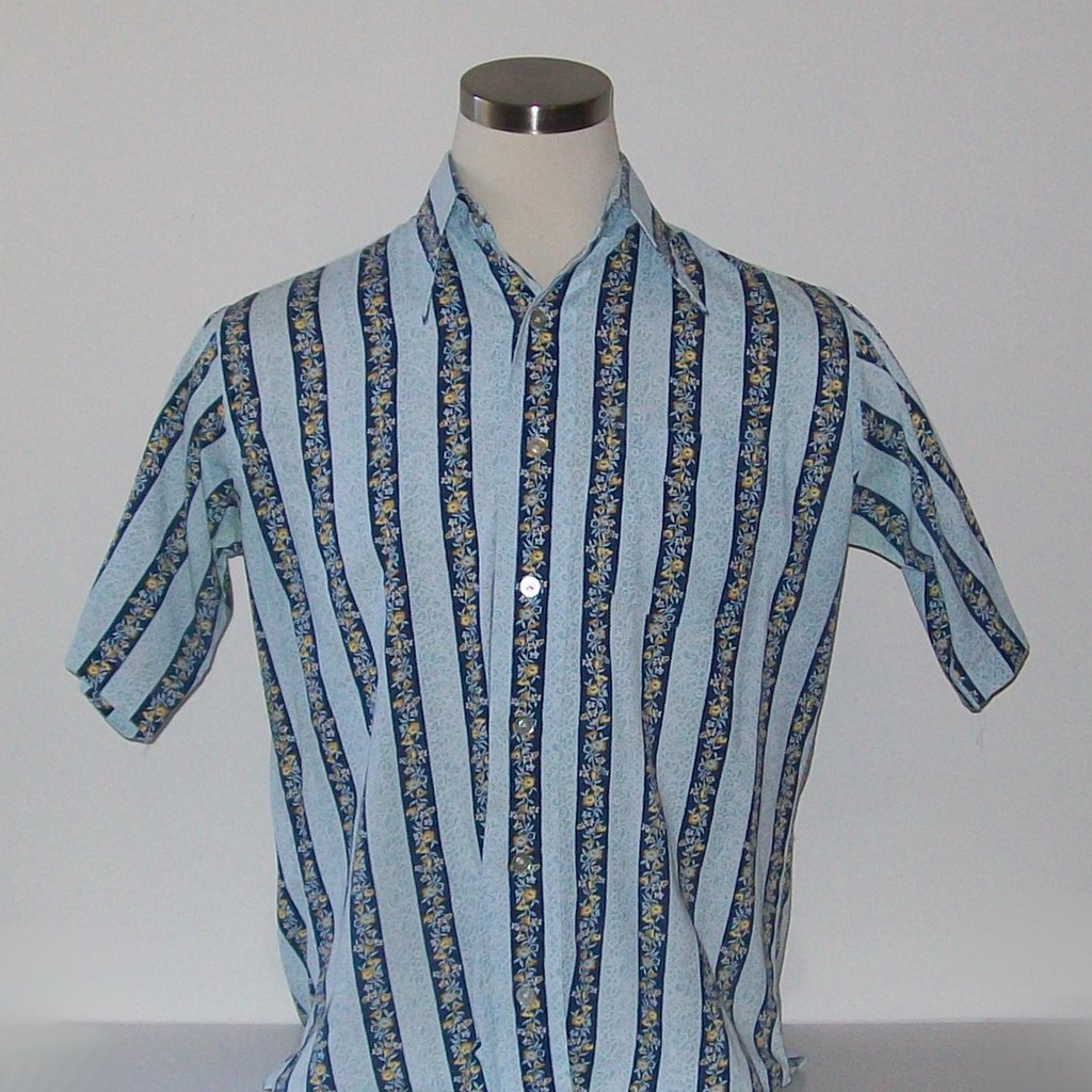 Vintage CALM WATER Men's Shirt Size Medium | Vintage men's s… | Flickr