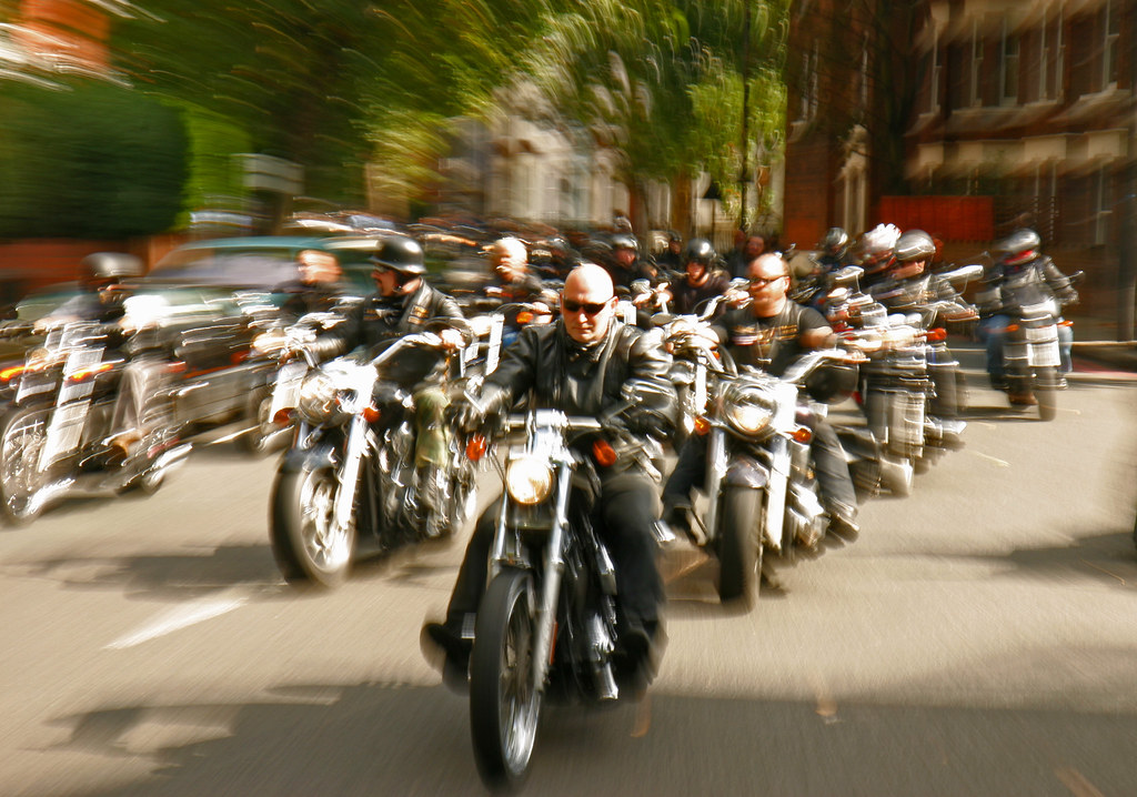 Run for the hills (Hell's Angels lens zoom-blur) by rmrayner