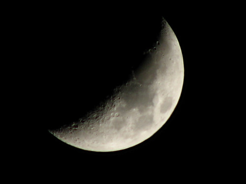 sky moon night zoom luna crescent craters crater astrophotography lunar waxing c210 tonightsmoon rogersmith november252006