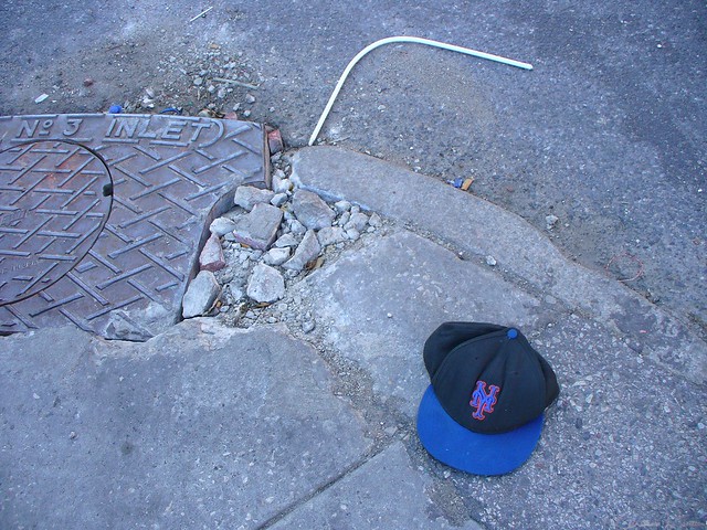 Discarded Mets Hat (in Philly)