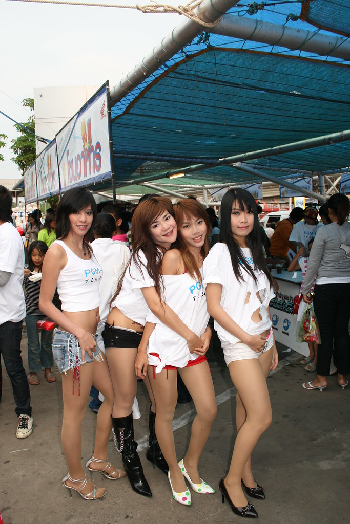 Pretty Thai Girls A Photo On Flickriver