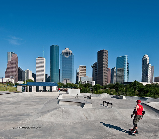 SKATING IN H-TOWN