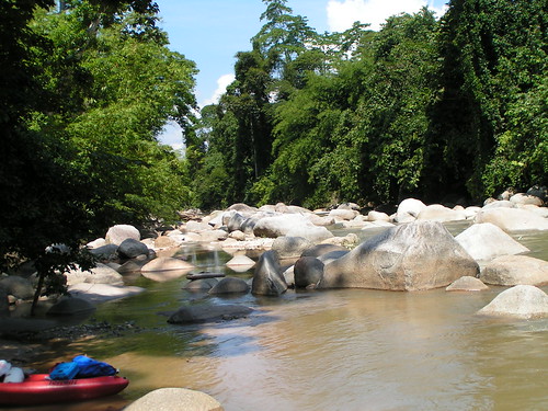 malaysia whitewater kayak sungaisungkai geolat39055 geolon1013581 geotagged
