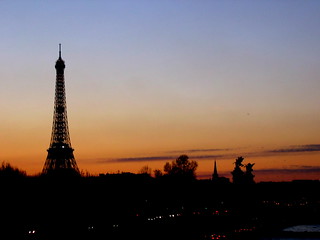 Eiffel Tower at Sunset | Matt Porubcansky | Flickr