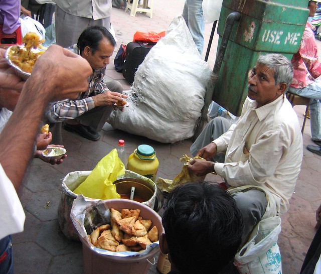 Samosa Snack, Janpath, Delhi