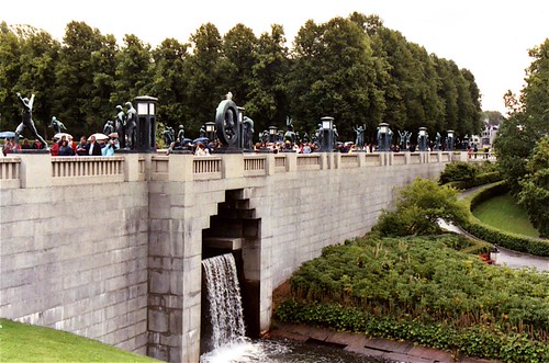 23 - Vigeland Sculpture Park Bridge, Oslo, Norway | by Thad Roan - Bridgepix