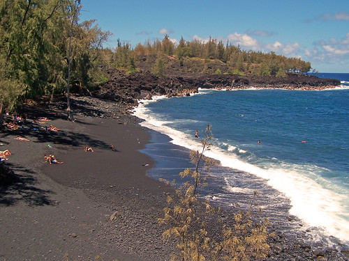 beach blacksand hawaii sand bigisland hilo puna