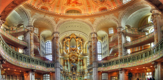 Dresden - Frauenkirche Inside (stitch)