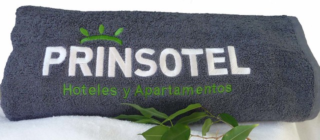 Free Towel for online bookings Prinsotel Mallorca