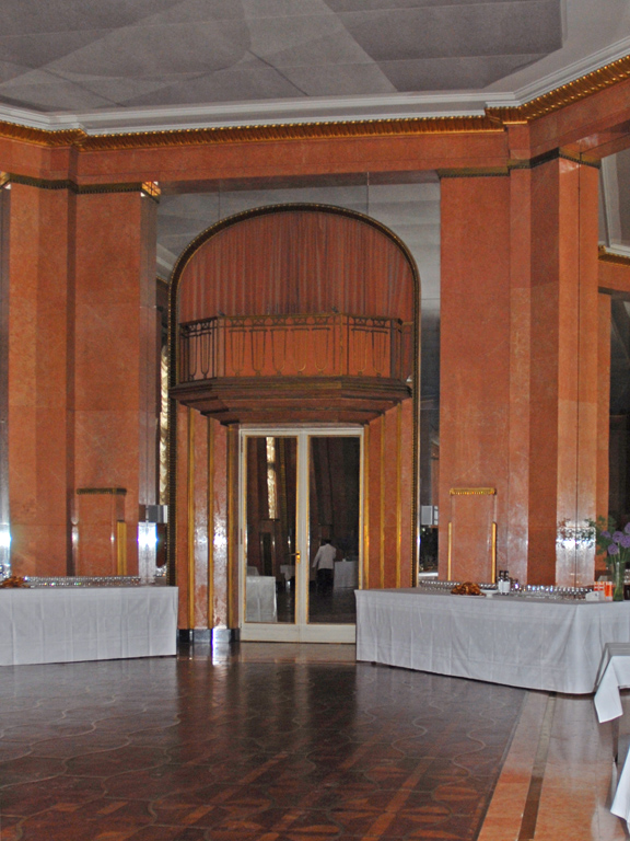 Salle des délibérations, décorée par E.J. Ruhlmann (Ancien hôtel Potocki / CCI Paris)