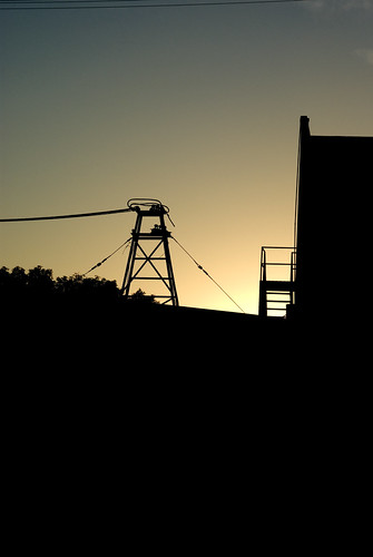 _IGP9124.jpg by cptnteneal, sunset abandoned cedarrapids