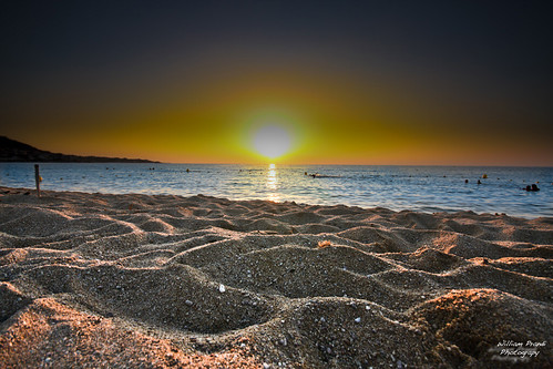 Tramonto, Aregno, Alta Corsica, Corsica, Francia, desktop light sea france art colors canon landscape geotagged photo tramonto mare estate corse corsica wallpapers fotografia acqua colori francia spiaggia sfondo tema photografy photocard nicepictures sigma1020mmf456exdchsm bellefoto nicepicture aregno canoneos450d sfondiperdesktop williameos williamprandi plagedalgajolaetaregno sfondicorsica