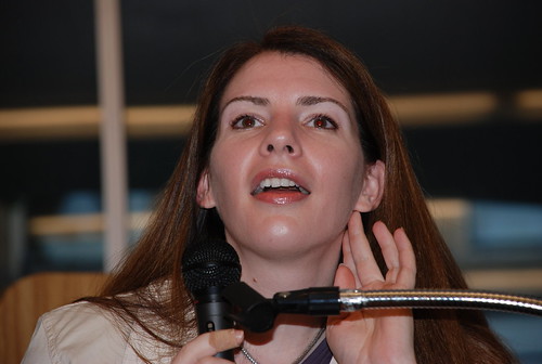 Stephenie answering questions | by nsanchez69