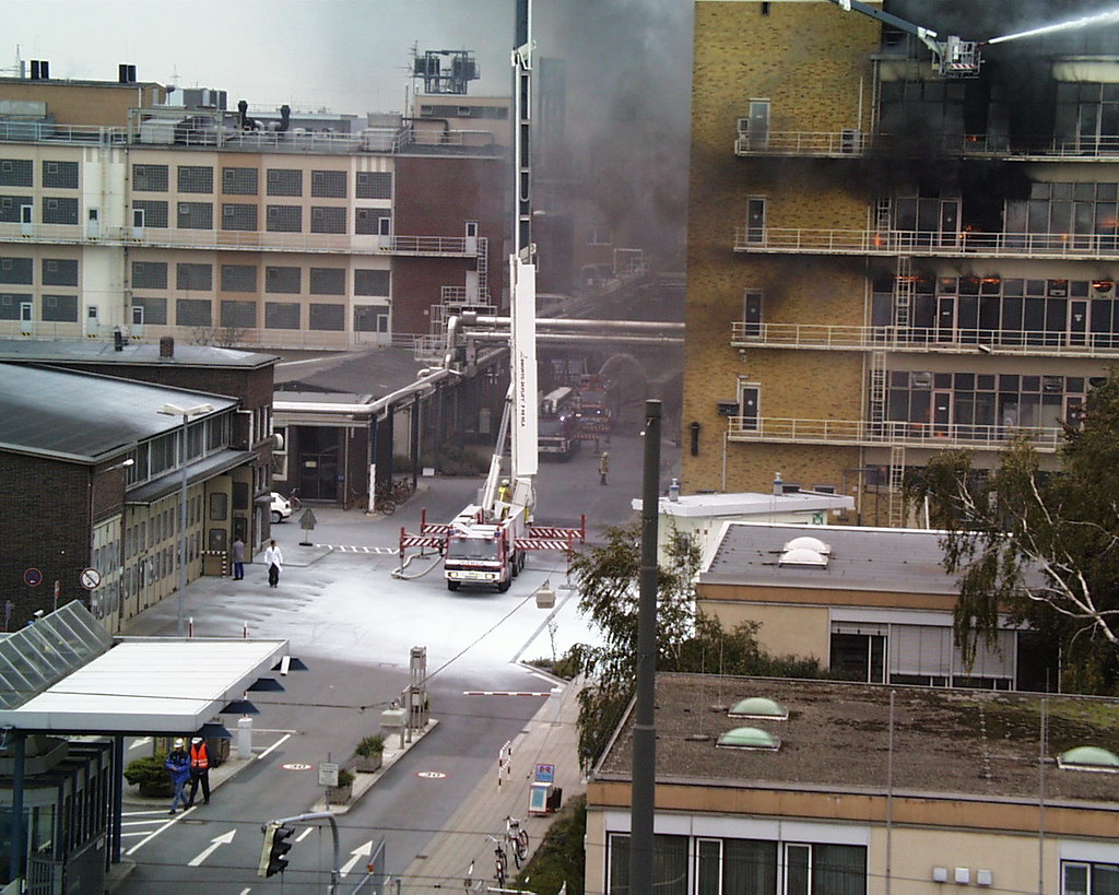 Merck Darmstadt, Fire in 1999 | Uuups - during fire fighting… | Flickr
