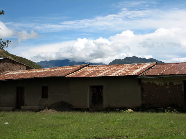 tin roofs are the cool thing in Bolivia
