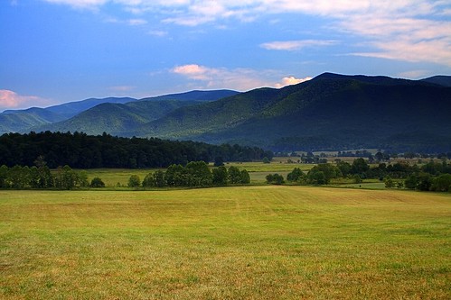 mountains nationalpark tennessee greatsmokymountains cadescove greatsmokymountainsnationalpark