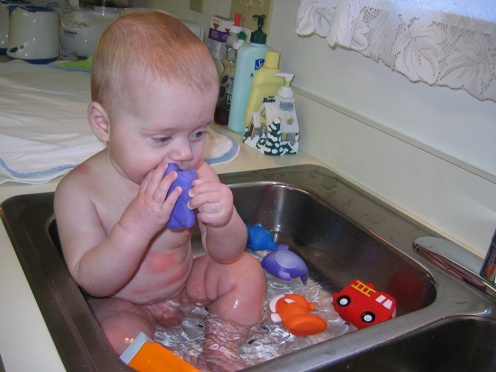Flickr Bebe Rash tyler in bath with rash | francisquads | Flickr
