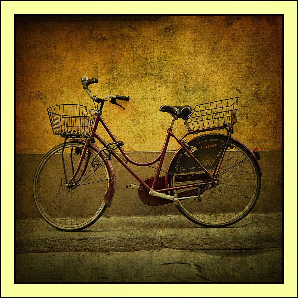 Another bike in Florence by sisyphus007