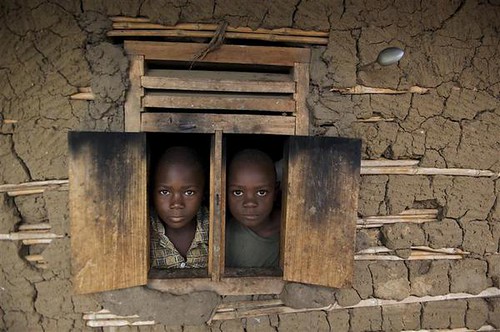 africa unicef window kids children photooftheweek mdg childrensrights childmortality millenniumdevelopmentgoals displacementcamp