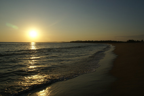 20071217 81 Playa La Bocana-Marquelia by Mario Carrasco Jimenez, autumn sunset sea vacation sky sun holiday fall sol beach landscape geotagged mexico atardecer mar p