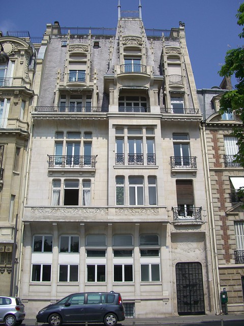 Paris VIIIe, 40 Cours Albert 1er Hôtel Lalique – Architecte René Lalique assisté de L. et A.Feine, 1911