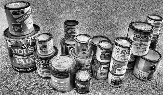Vintage Paint Cans 008