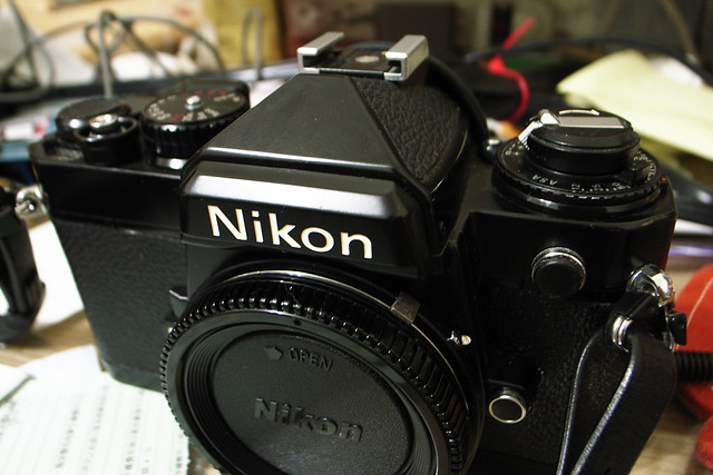 超新的 Nikon FE Black 二手