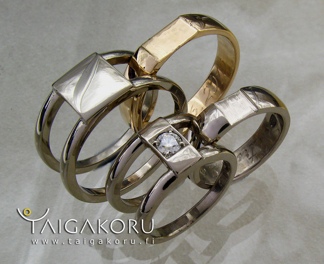 KVS58 Vihkisormus, valkokulta, kulta. Wedding ring, white gold, gold.