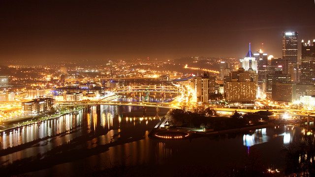 Pittsburgh skyline at night