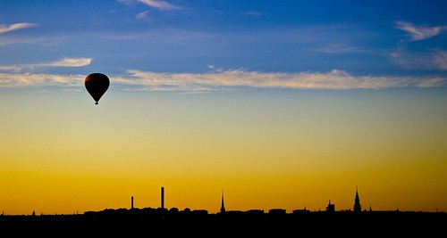 blue sunset sky orange clouds sweden stockholm balloon sverige karamanis