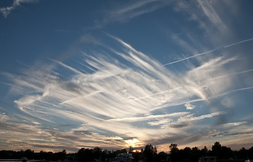 sunset ontario clouds marina kingston contrails cirrus collinsbay