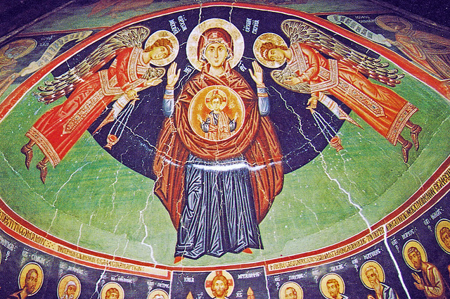Byzantine: Madonna platytera - Maria orans with child in circle, flanked by the two archangels