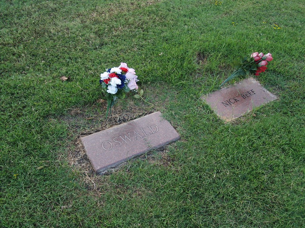 Grave of Lee Harvey Oswald | Rose Hill Memorial Burial Park … | Flickr