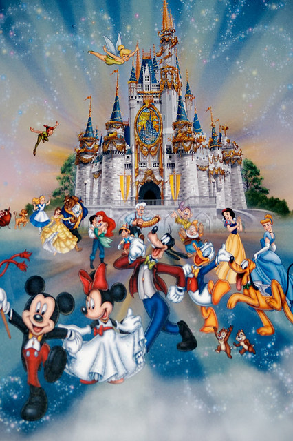 Free Disney iPhone Wallpapers  Disney Tourist Blog