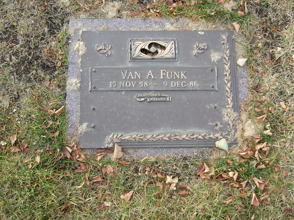 Van Funk Former Aquaintence Glenwood Memorial Gardens N Flickr