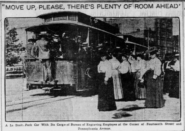 Rush hour crowding, 1906