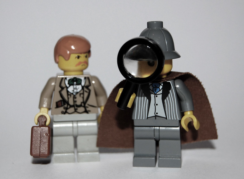 Minifig Characters #5: Sherlock Holmes and Dr. Watson
