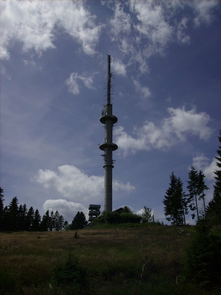 Fernsehturm und Aussichtsturm auf dem Bollerberg