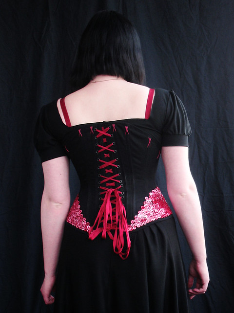 Underbust corset pattern - back button corset, Cathrin Åhlén