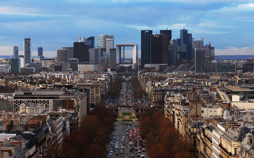 Paris - La Defense Skyline in December by David Giral | davidgiralphoto.com