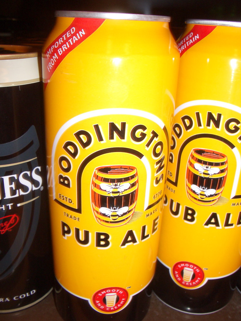 Boddingtons Pub Ale Imported From Britain In A Greek Sup Flickr
