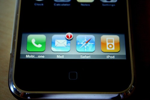 iPhone: The Home Screen, the Tantalizing Empty Row, and the Four Major Applications